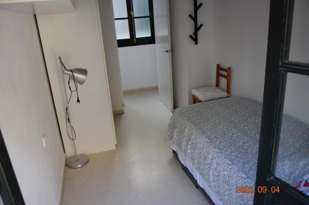Apartamento Muy Bien Situado En El Centro De Cadiz Y Al Lado De La Playa Exterior foto